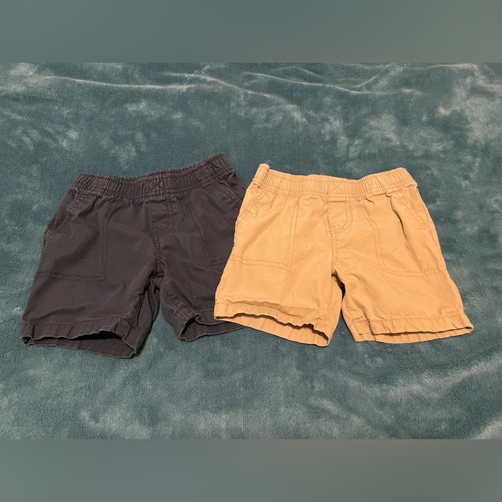Navy and Tan Shorts Set by Carter’s, size 24 months